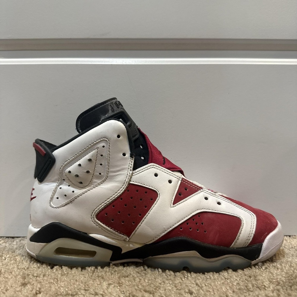 Air Jordan 6 Retro Shoes Boys Size 5Y Red Carmine High Top Sneakers 384665-106